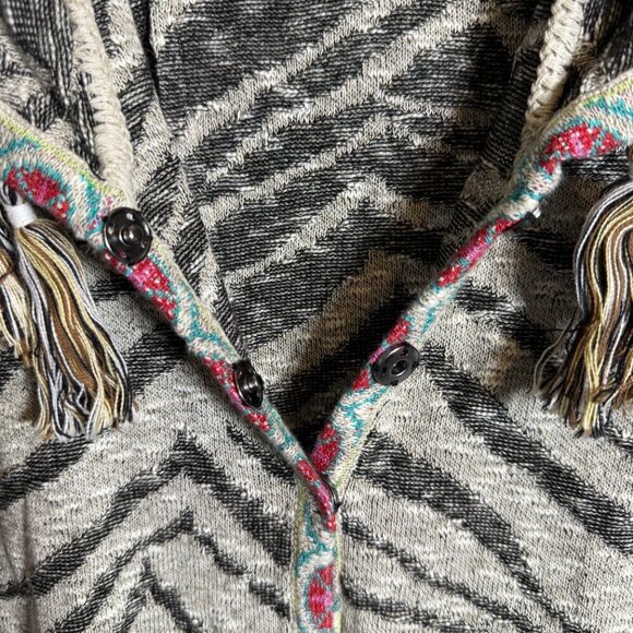 Soft Surroundings Zebra Print Fringe Knit Cardigan Sweater Women's Medium Shawl - Picture 7 of 13